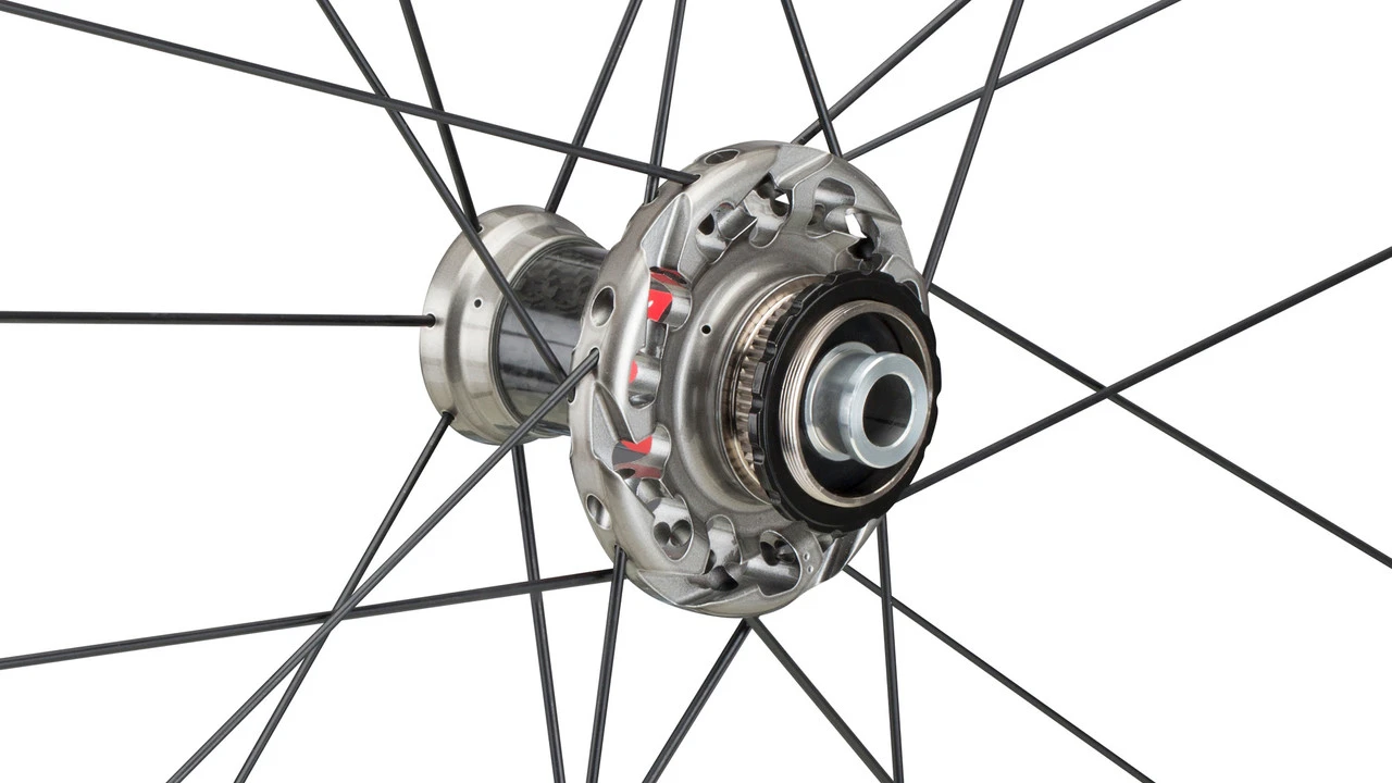 Fulcrum Speed 40 DB Disc Center Lock Carbon Laufradsatz 3 Fulcrum Speed 40 DB Disc Center Lock Carbon Laufradsatz – Bild 3