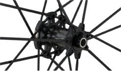 Fulcrum Racing Zero Carbon Competizione DB C19 Disc Center Lock Laufradsatz -Rad Zentrum Geschaft 339331