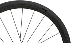 Tune Schwarzbrenner 45 Disc Skyline Center Lock Carbon 28" Laufradsatz 23 Tune Schwarzbrenner 45 Disc Skyline Center Lock Carbon 28" Laufradsatz -Rad Zentrum Geschaft 374144