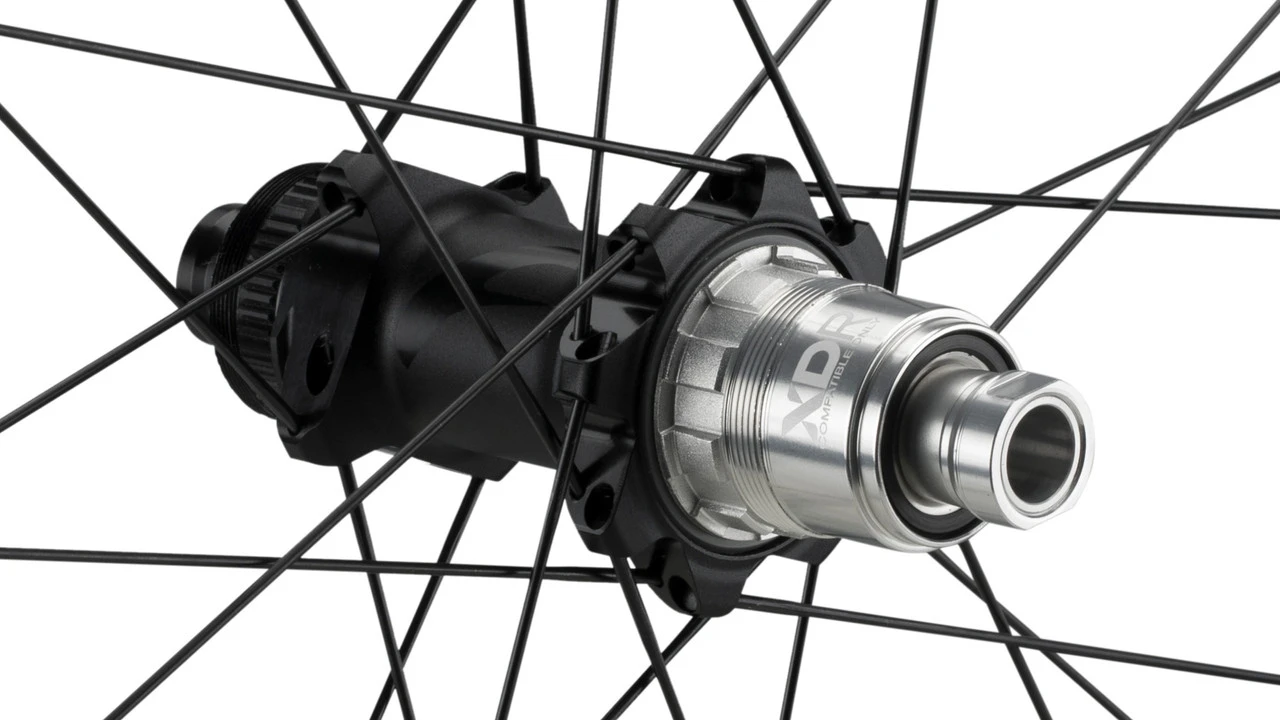 Fulcrum Rapid Red 3 Disc Center Lock 28" Laufradsatz 12 Fulcrum Rapid Red 3 Disc Center Lock 28" Laufradsatz – Bild 12