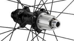 Fulcrum Rapid Red 3 Disc Center Lock 28" Laufradsatz 38 Fulcrum Rapid Red 3 Disc Center Lock 28" Laufradsatz -Rad Zentrum Geschaft 384448