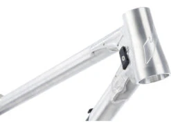 Saturn 16 29" Rahmen 20 Saturn 16 29" Rahmen -Rad Zentrum Geschaft 459756